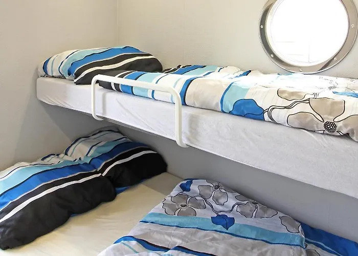 Festliegende Wohnboote Marina Niederhavel بوتيل Brandenburg (Brandenburg an der Havel)